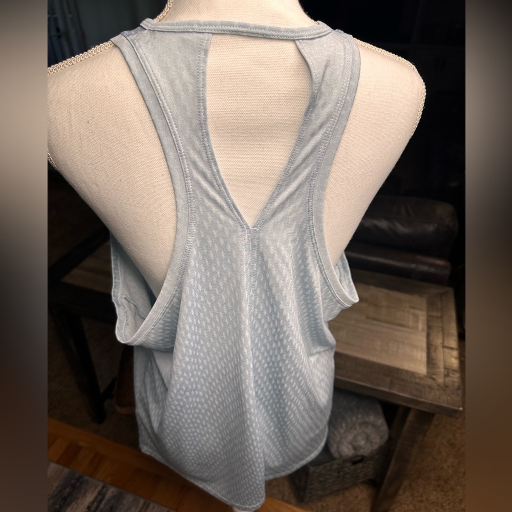 Patagonia Women's Sky Blue Tank Top - Picture 2 of 4